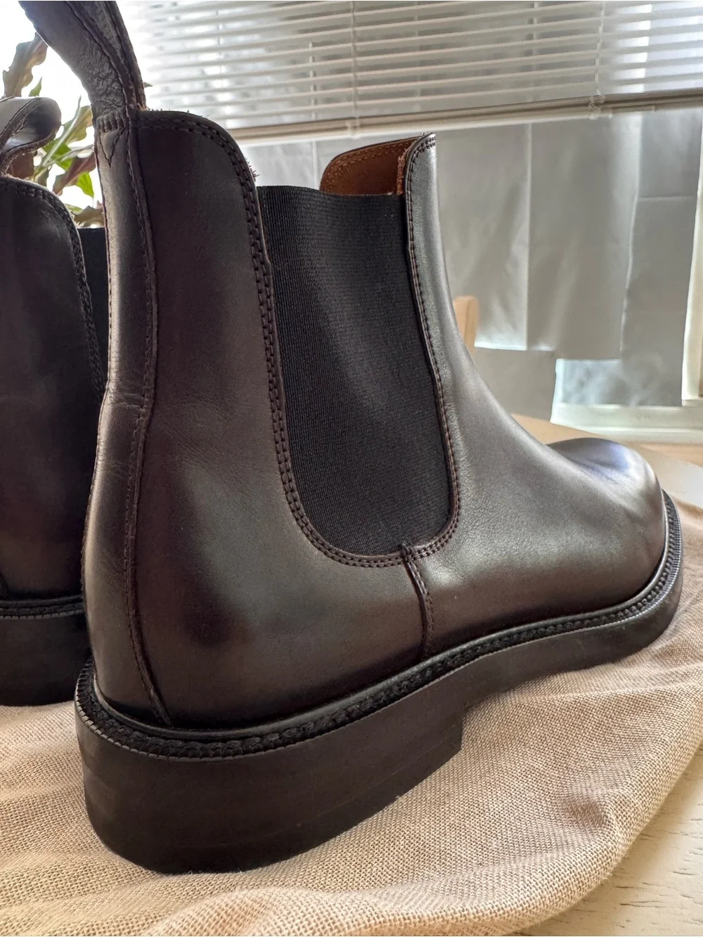 Men's Chelsea Boots — Black Leather